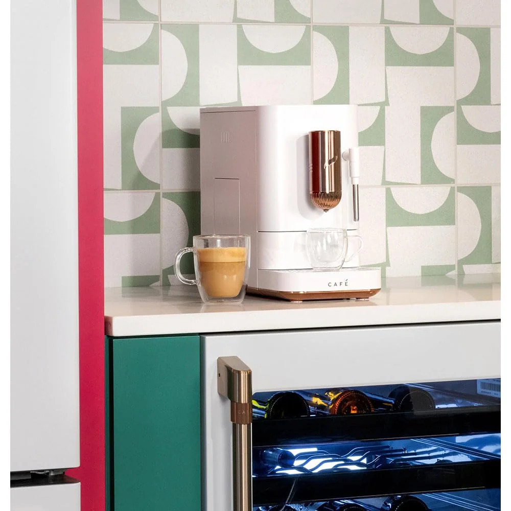 Café Affetto espresso machine, view 3